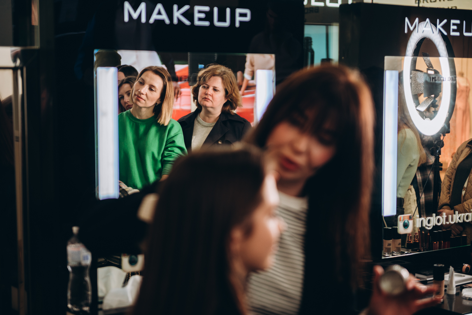 Майстер-клас «Ідеальні червоні губи» image-66