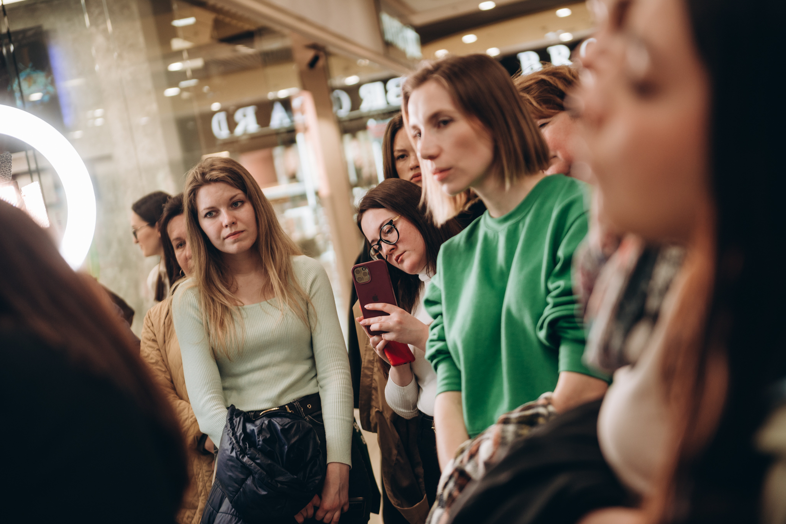 Майстер-клас «Ідеальні червоні губи» image-71