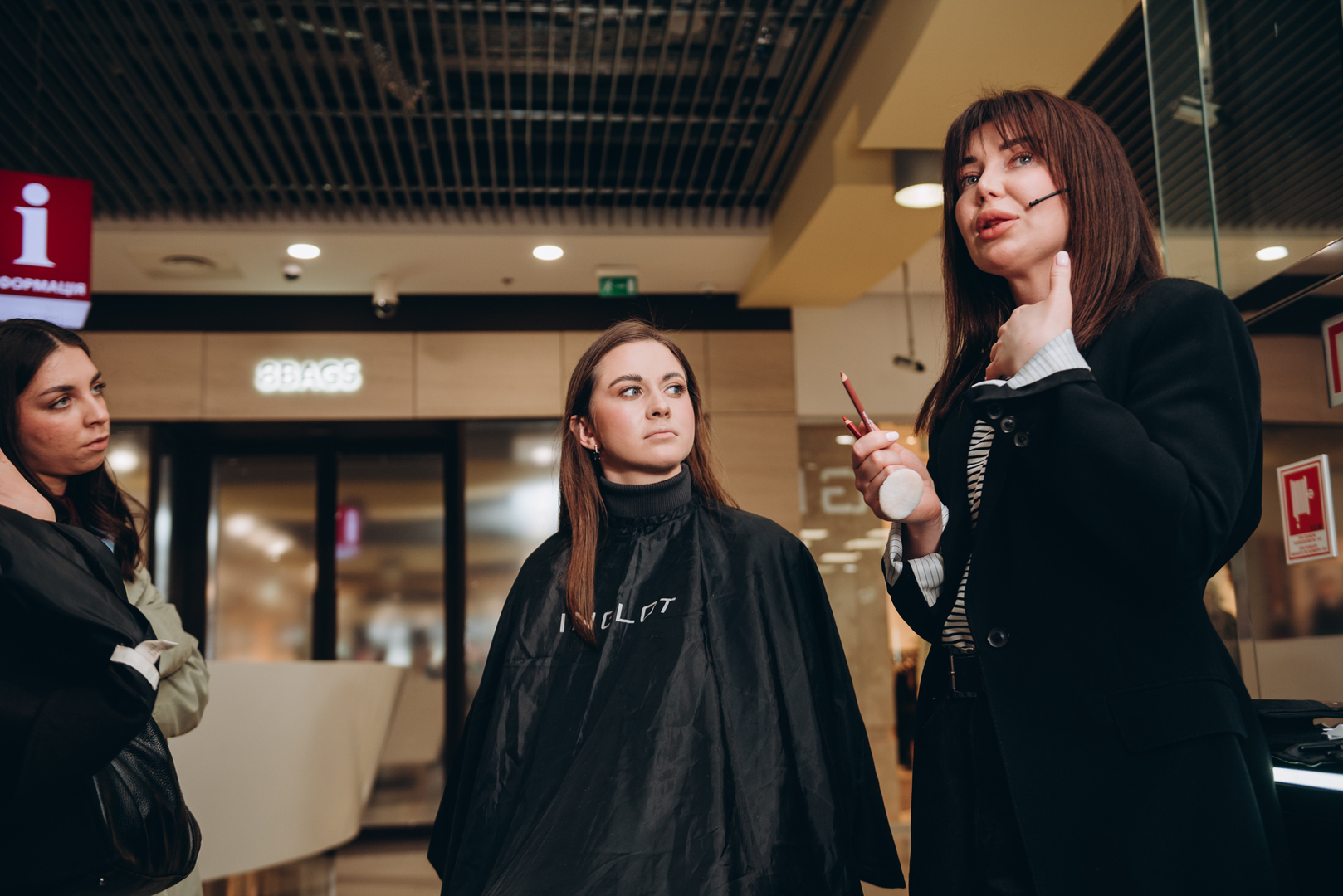 Майстер-клас «Ідеальні червоні губи» image-78