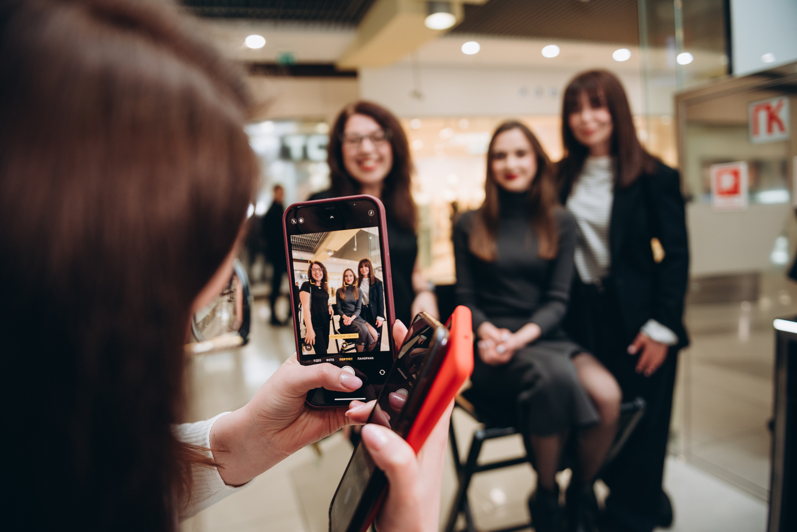 Майстер-клас «Ідеальні червоні губи» image-81