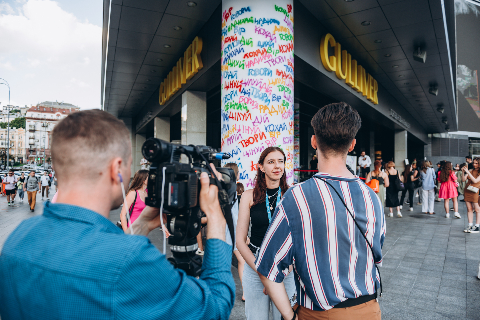 Арт-перформанс від Соні Морозюк в ТРЦ Gulliver image-2