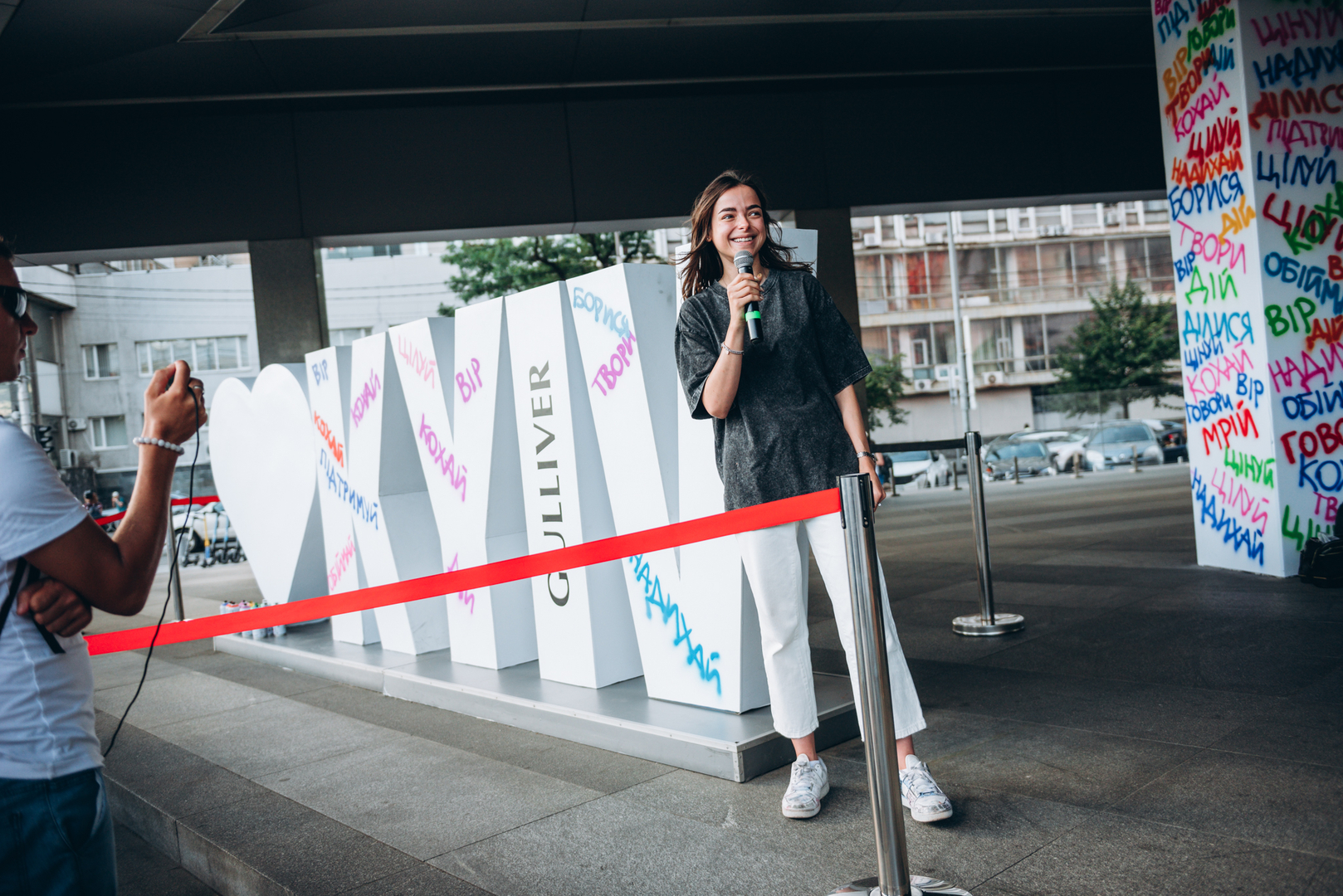 Арт-перформанс від Соні Морозюк в ТРЦ Gulliver image-9