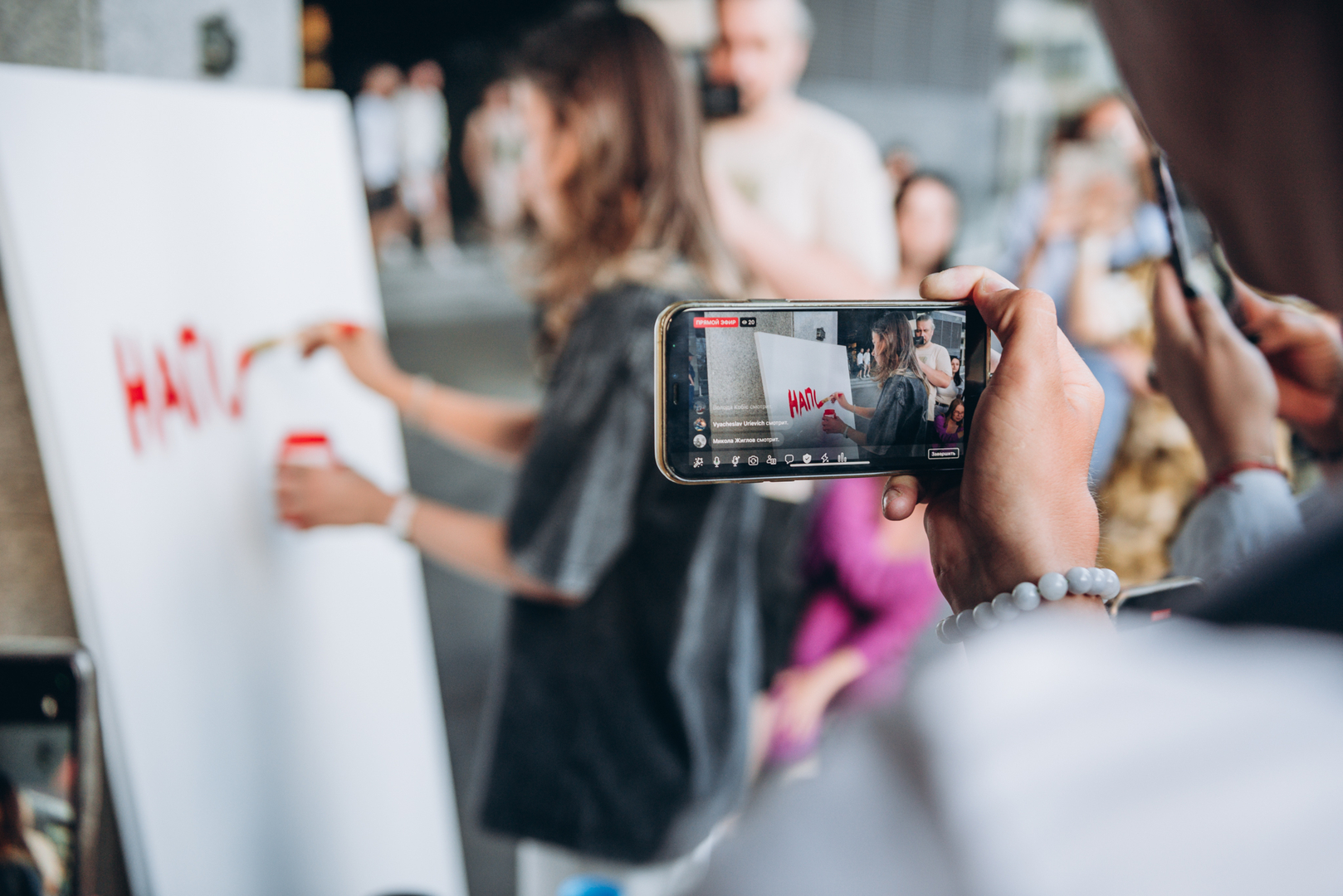 Арт-перформанс від Соні Морозюк в ТРЦ Gulliver image-17