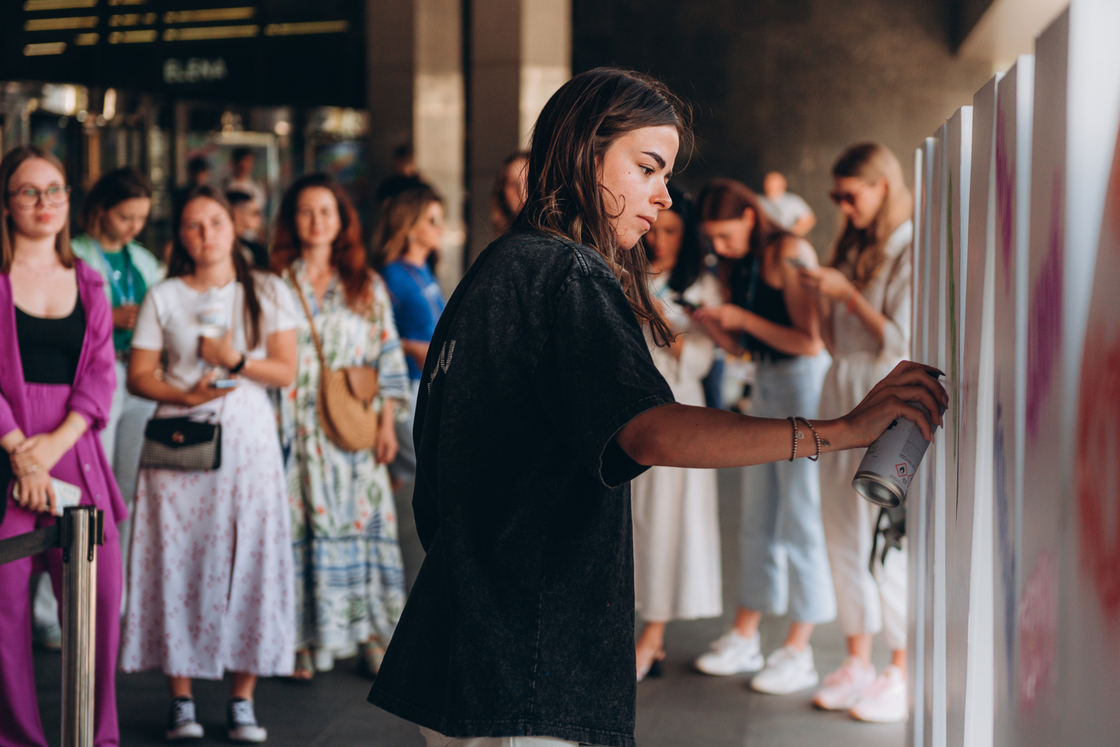 Арт-перформанс від Соні Морозюк в ТРЦ Gulliver image-53