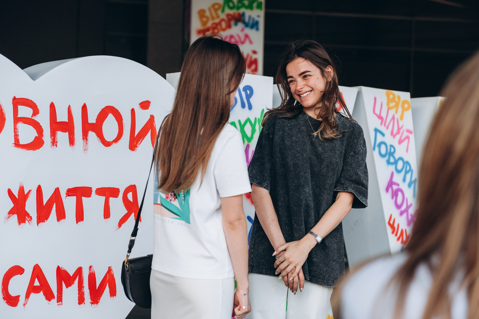 Арт-перформанс від Соні Морозюк в ТРЦ Gulliver image-94