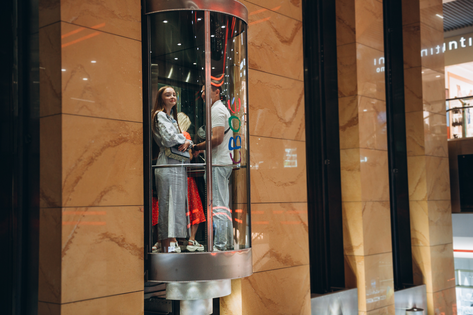 Арт-перформанс від Соні Морозюк в ТРЦ Gulliver image-134