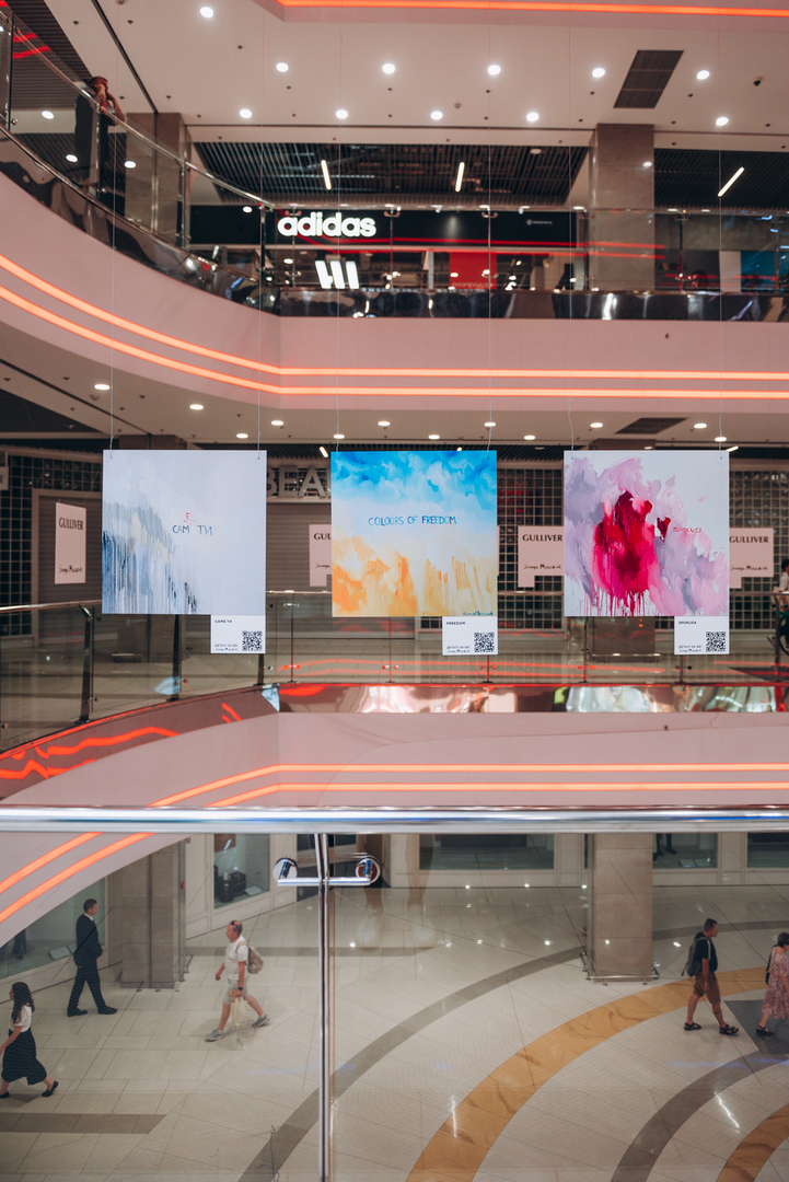 Арт-перформанс від Соні Морозюк в ТРЦ Gulliver image-142