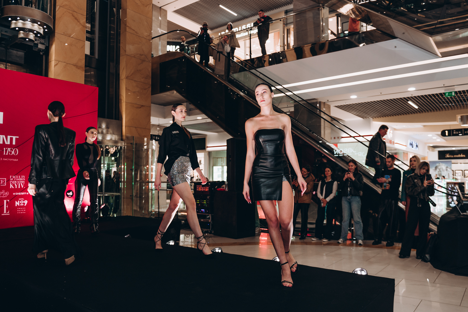 Презентація ELEMENT 18-1750 Fashion Days image-44