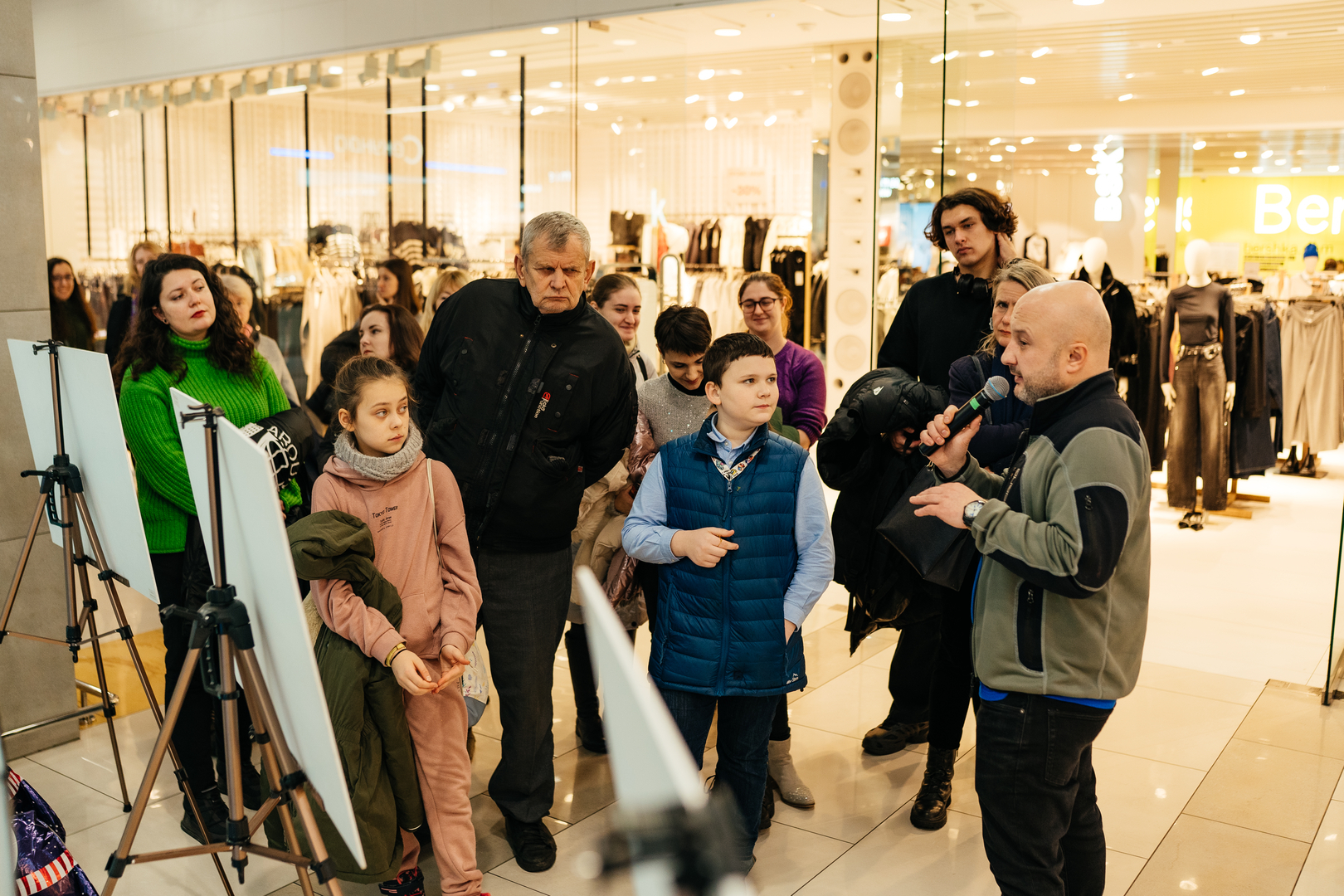 Фотовиставка &quot;Україна в Антарктиці: дослідження та незламність&quot; image-51
