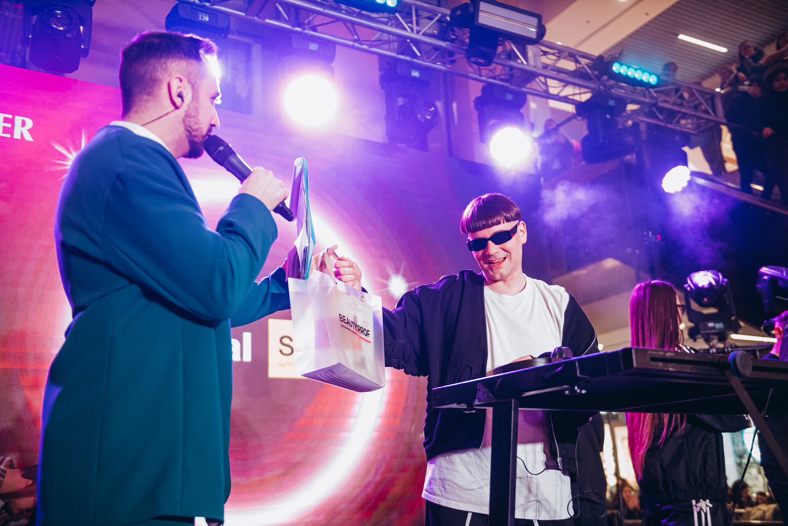 Концерт до Дня закоханих image-160