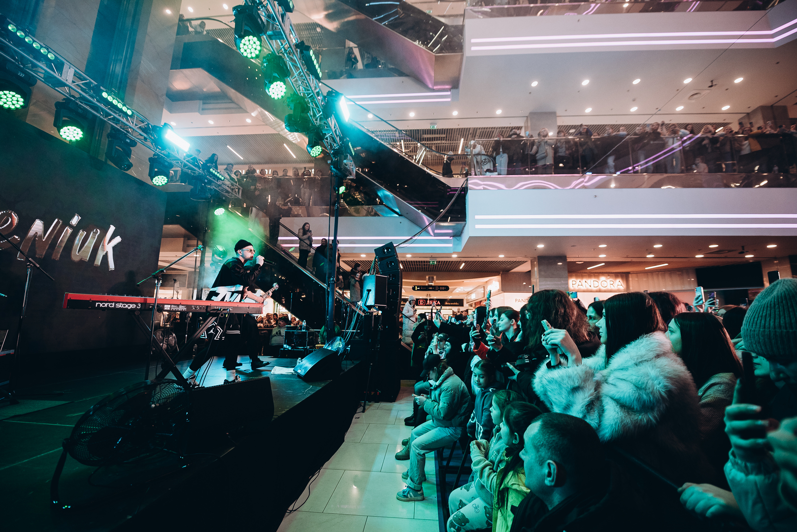 Концерт до Дня закоханих image-202