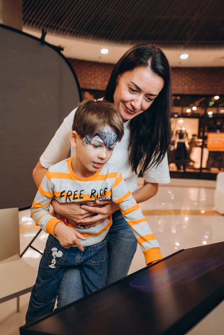 Дня Народження ТРЦ Gulliver 11 років image-16