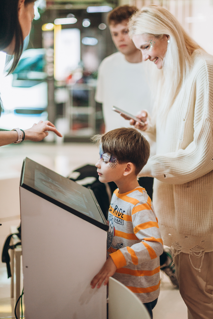 Дня Народження ТРЦ Gulliver 11 років image-17