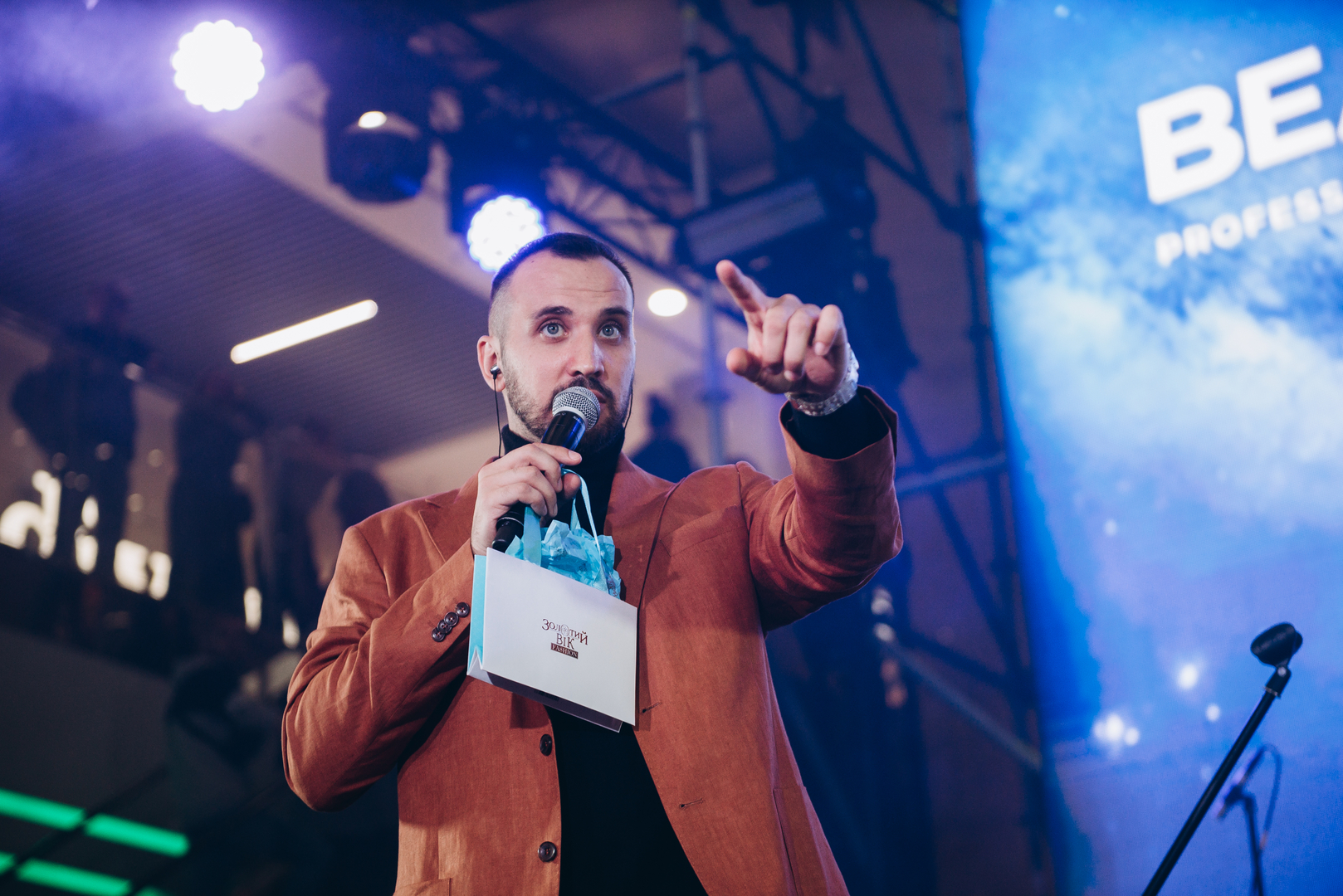 Дня Народження ТРЦ Gulliver 11 років image-59