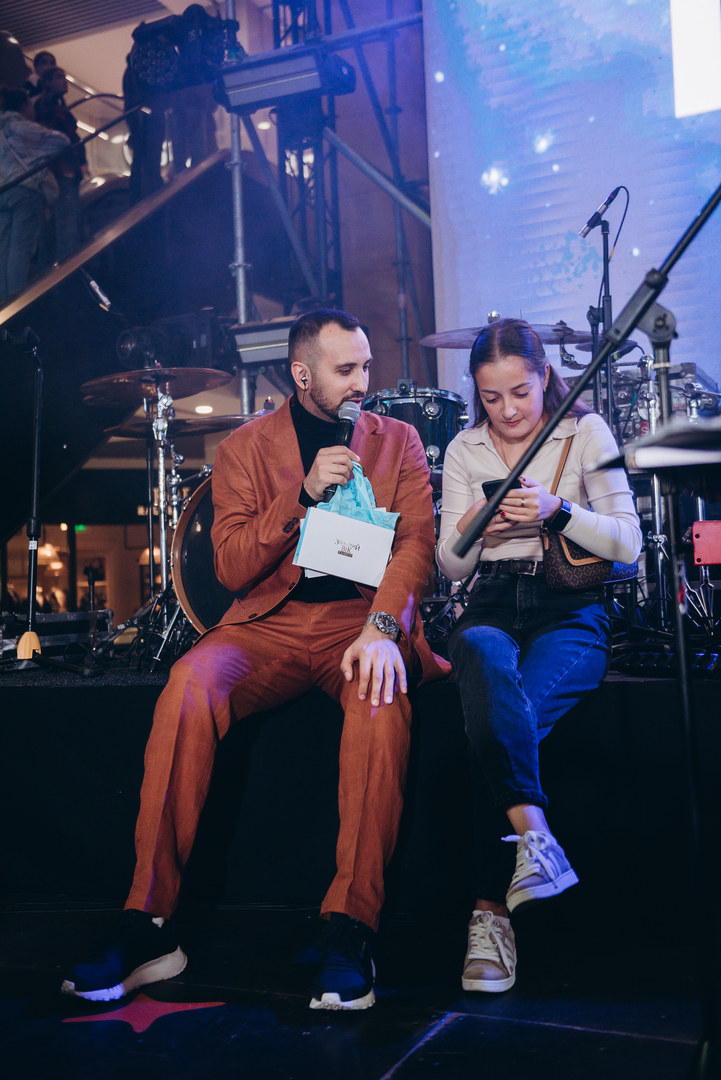 Дня Народження ТРЦ Gulliver 11 років image-60