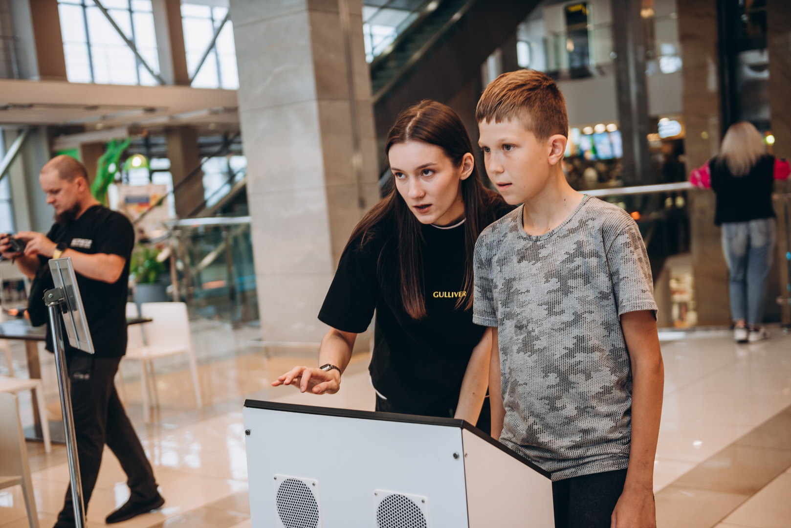 Дня Народження ТРЦ Gulliver 11 років image-69