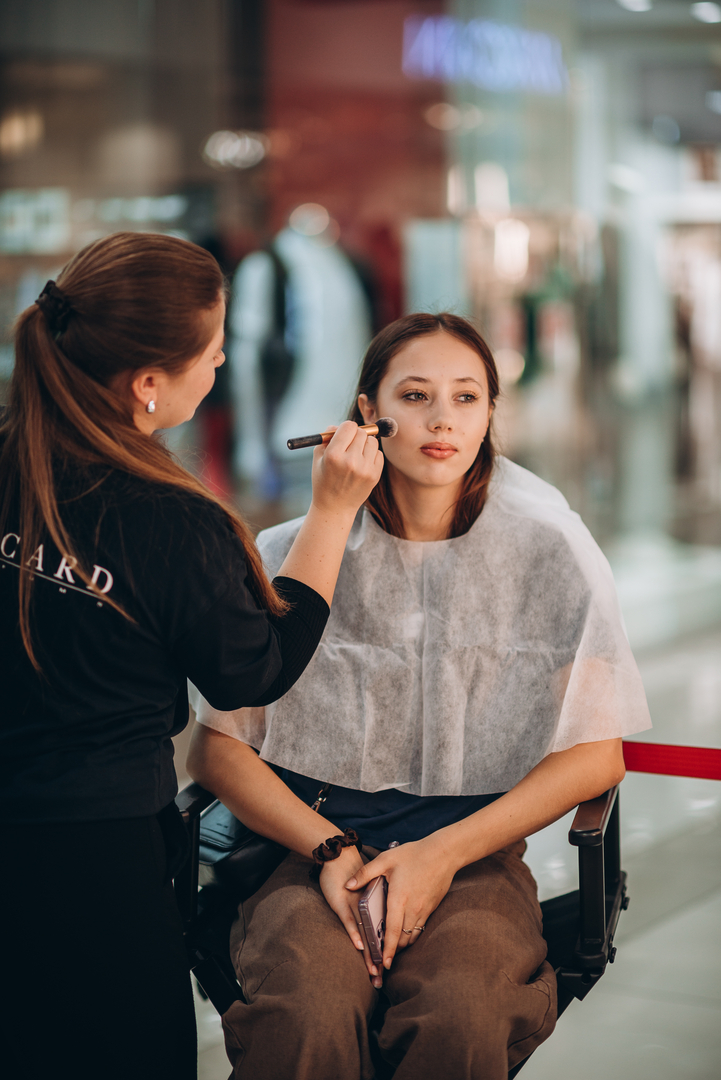 Дня Народження ТРЦ Gulliver 11 років image-91