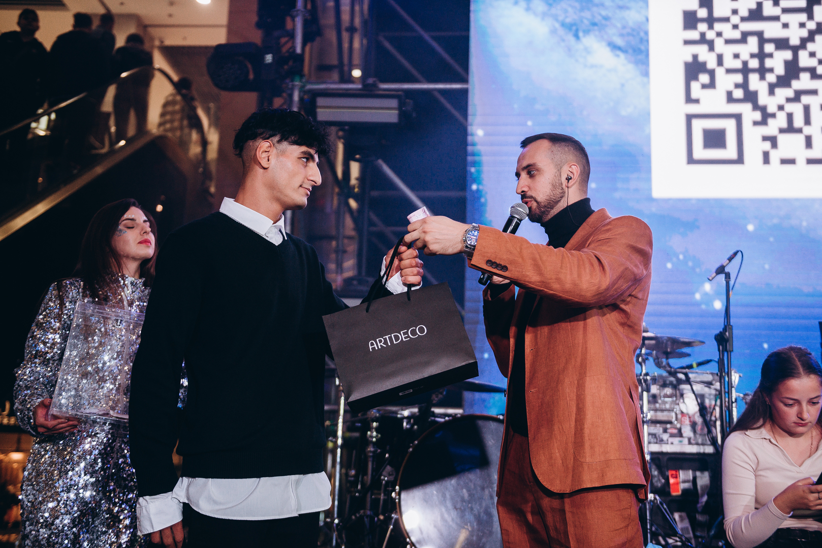 Дня Народження ТРЦ Gulliver 11 років image-102