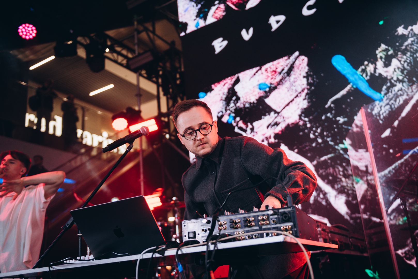 Дня Народження ТРЦ Gulliver 11 років image-121