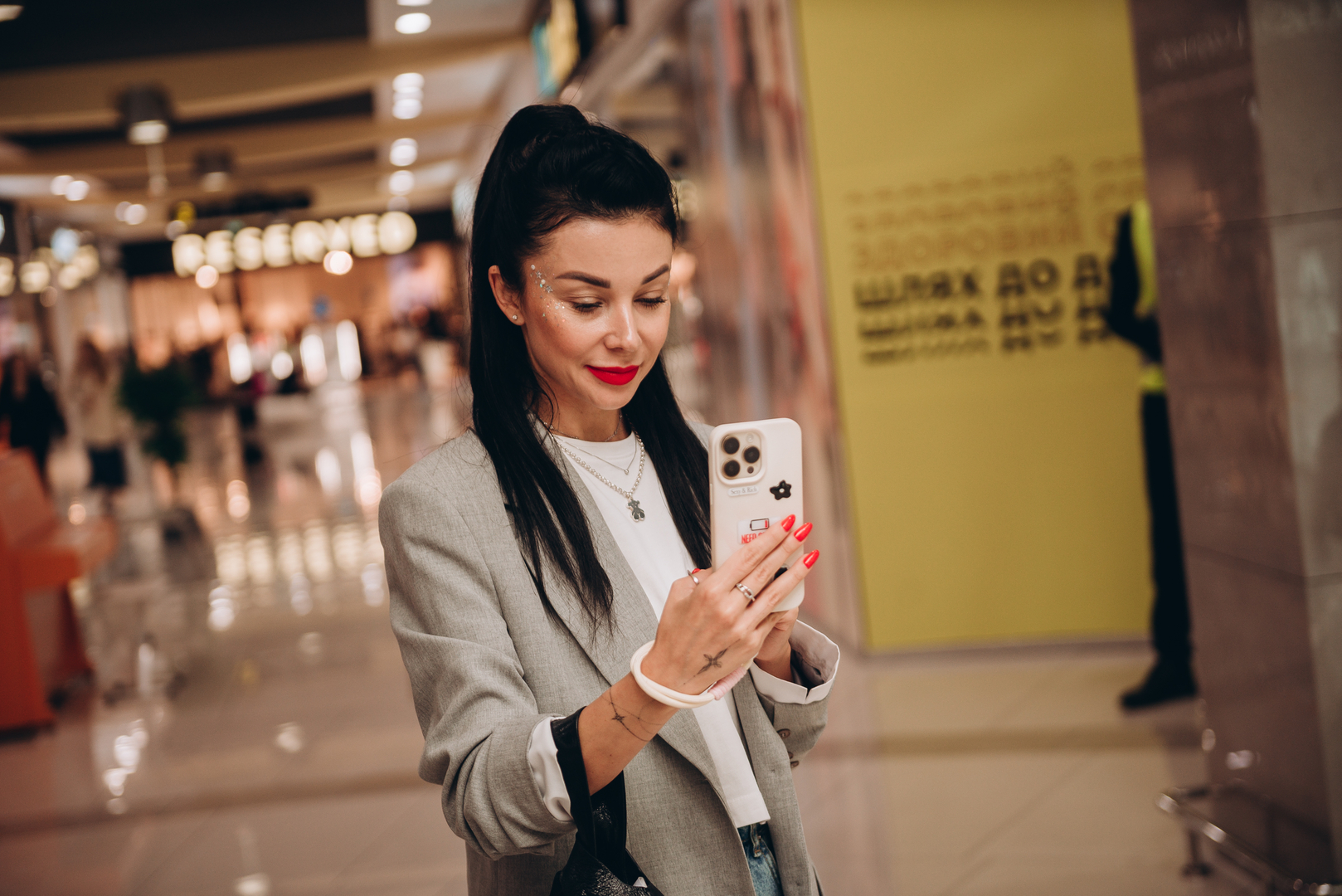 Дня Народження ТРЦ Gulliver 11 років image-149