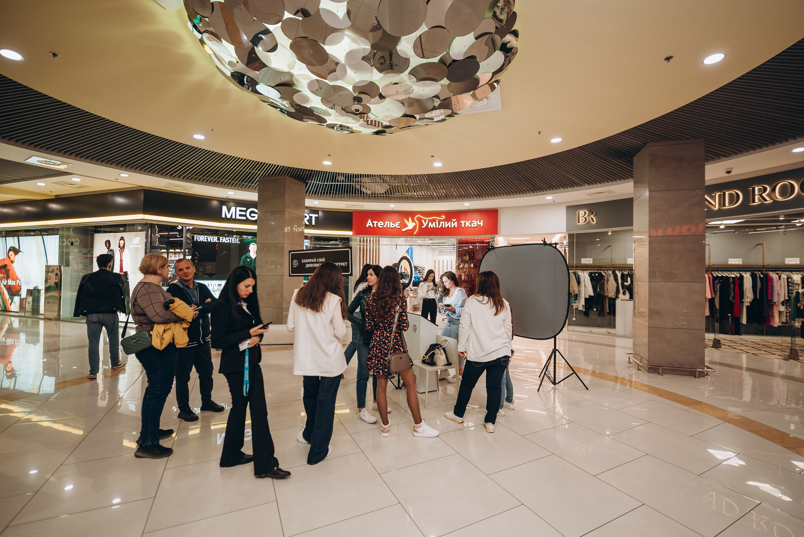 Дня Народження ТРЦ Gulliver 11 років image-152