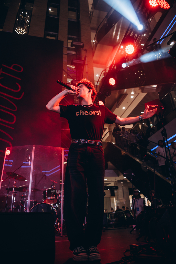 Дня Народження ТРЦ Gulliver 11 років image-175