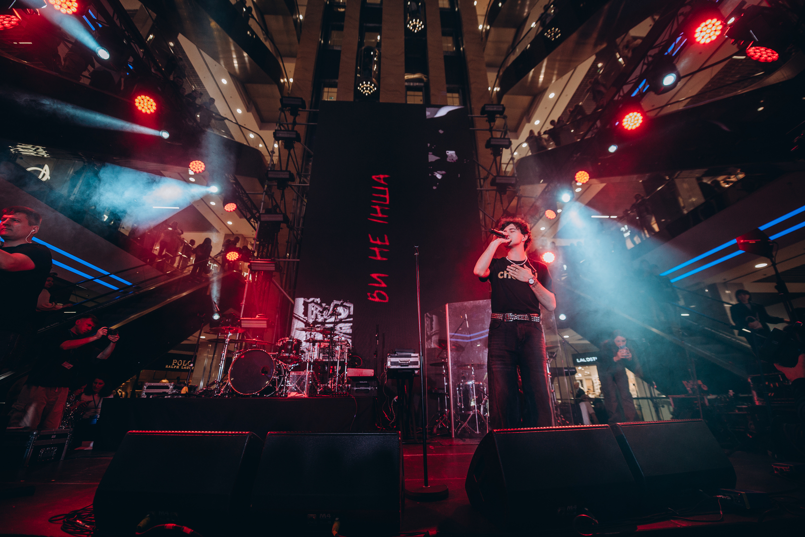 Дня Народження ТРЦ Gulliver 11 років image-178