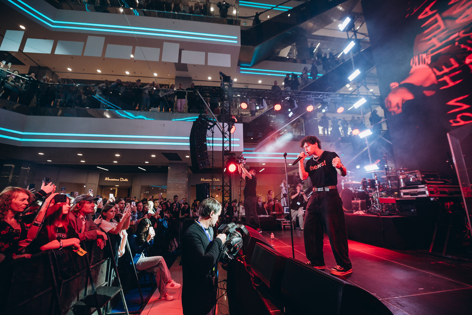 Дня Народження ТРЦ Gulliver 11 років image-188