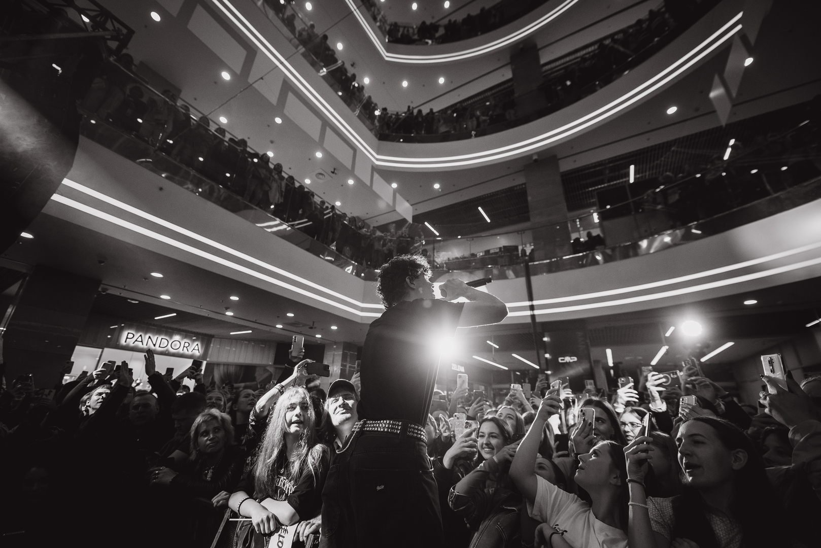 Дня Народження ТРЦ Gulliver 11 років image-194