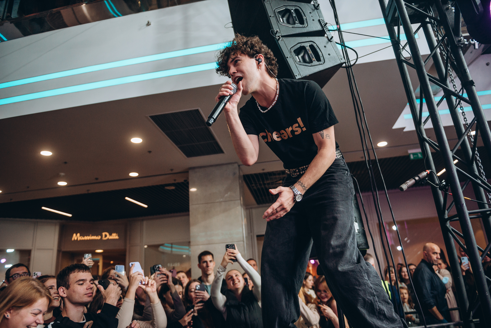 Дня Народження ТРЦ Gulliver 11 років image-205