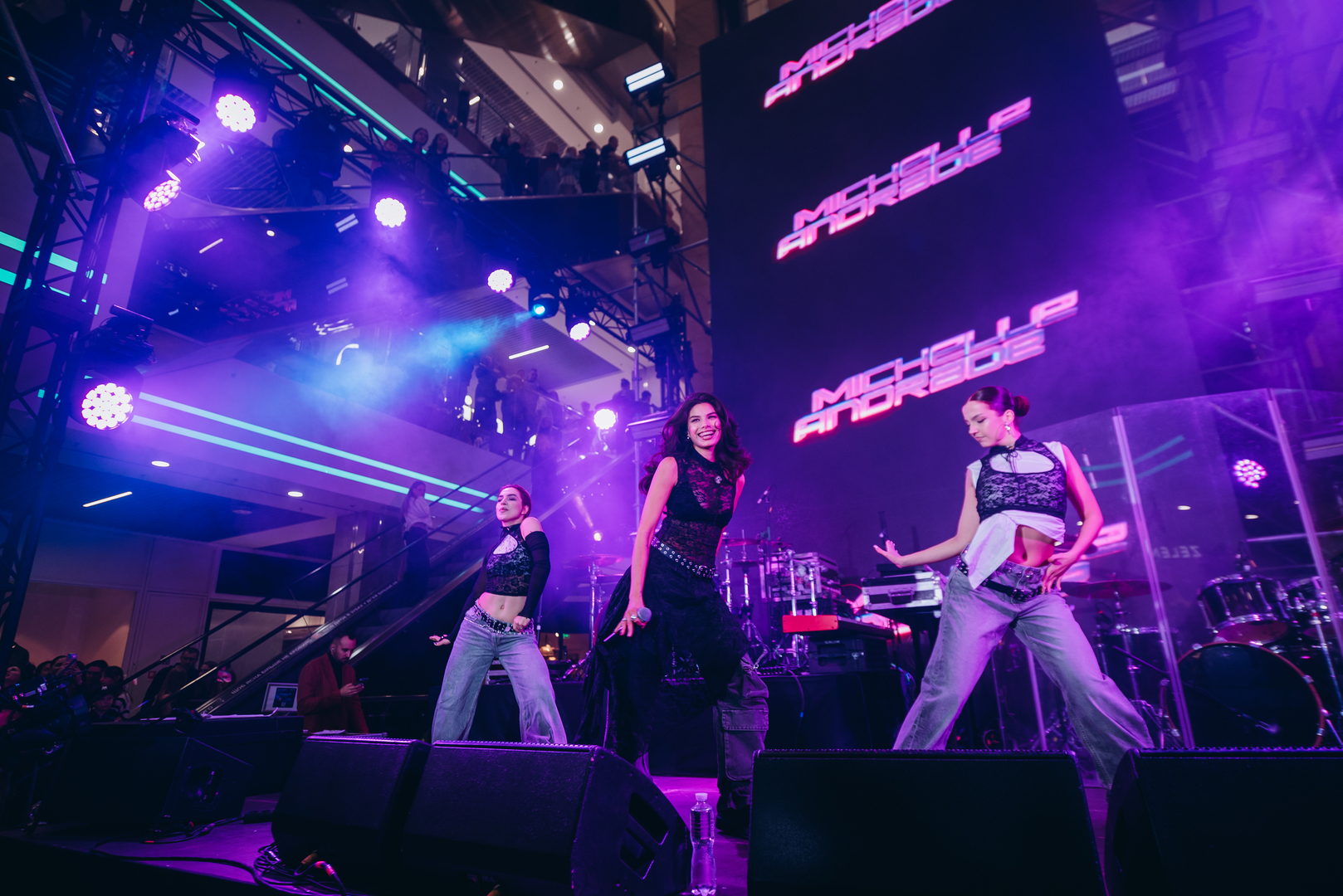 Дня Народження ТРЦ Gulliver 11 років image-226