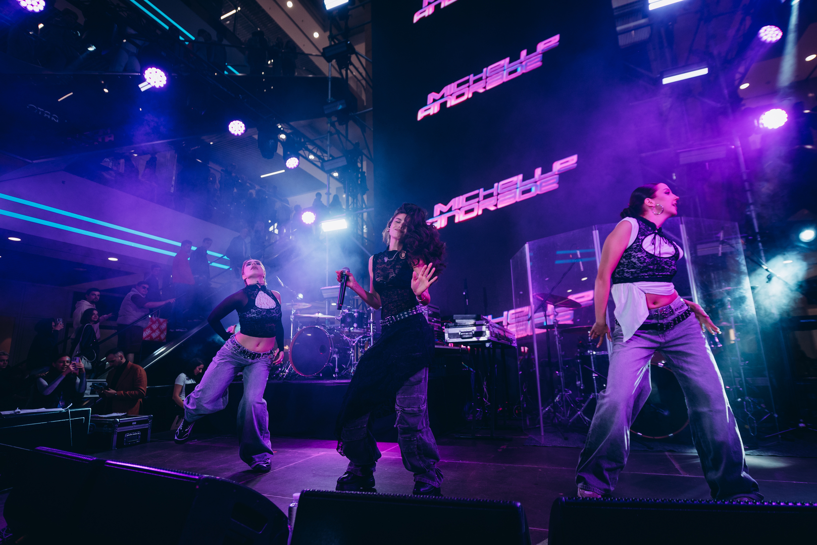 Дня Народження ТРЦ Gulliver 11 років image-227