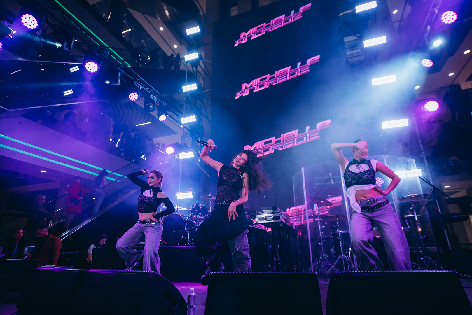 Дня Народження ТРЦ Gulliver 11 років image-229