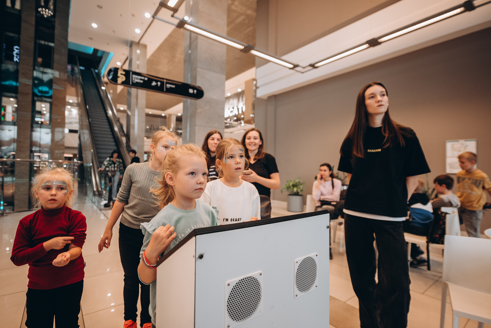 Дня Народження ТРЦ Gulliver 11 років image-230