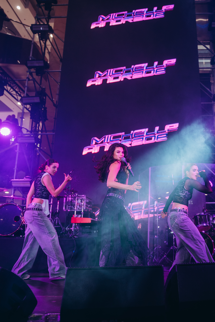 Дня Народження ТРЦ Gulliver 11 років image-263