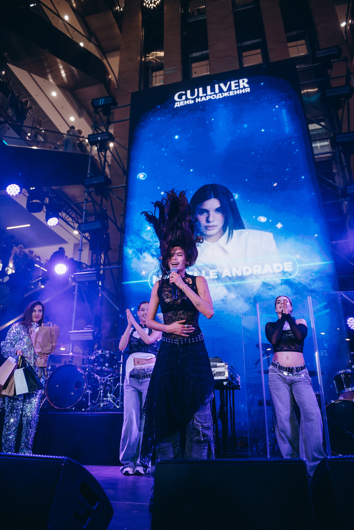 Дня Народження ТРЦ Gulliver 11 років image-268
