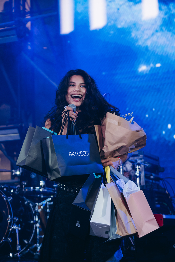 Дня Народження ТРЦ Gulliver 11 років image-272