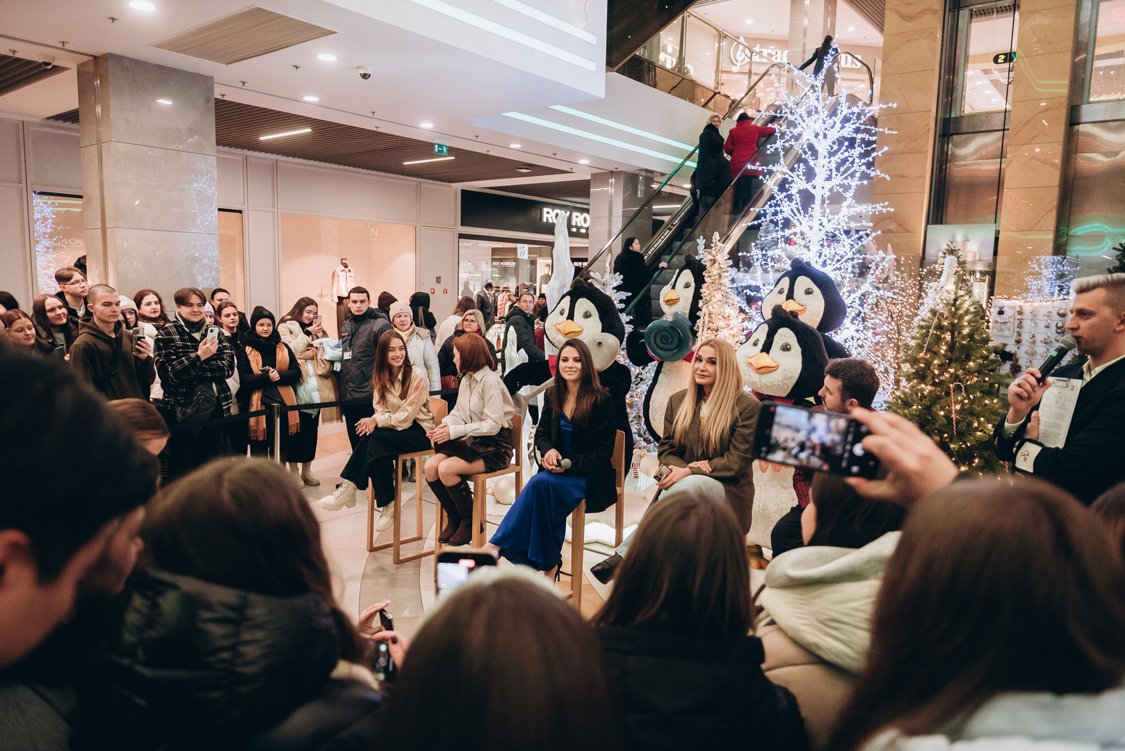 Фан-зустріч з акторами комедії «Збори ОСББ» image-24