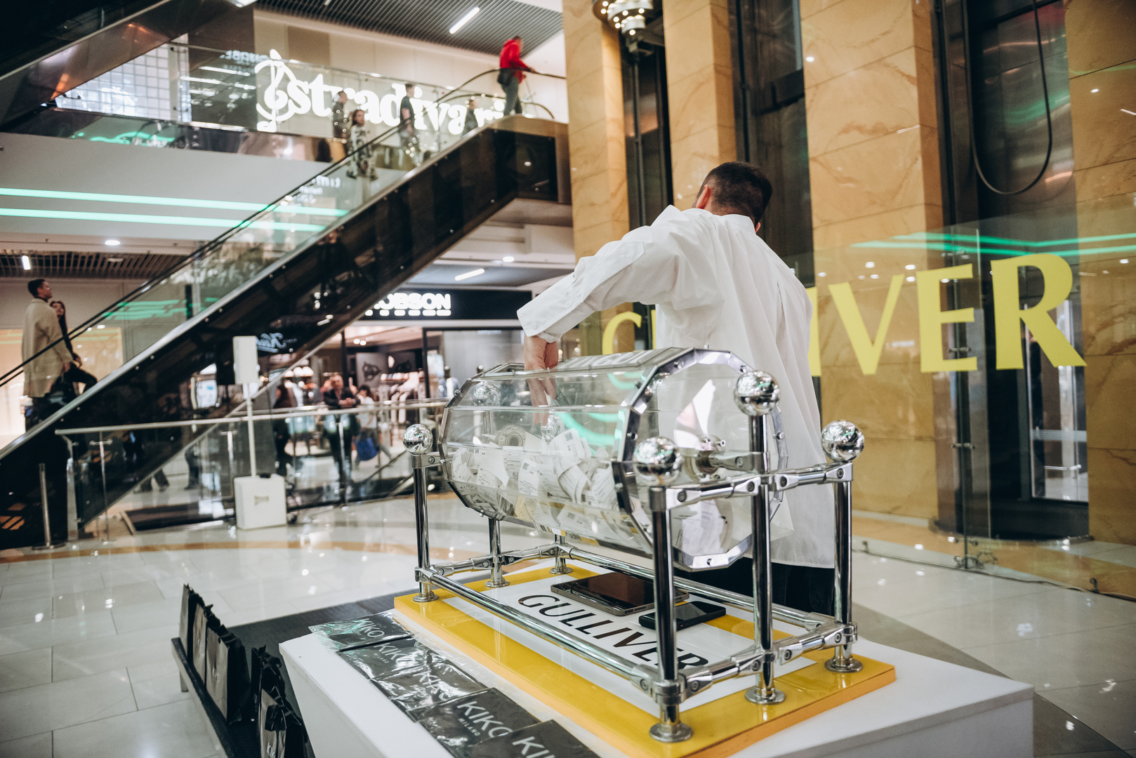 Подаруй мамі красу разом з ТРЦ Gulliver та KIKO Milano image-22