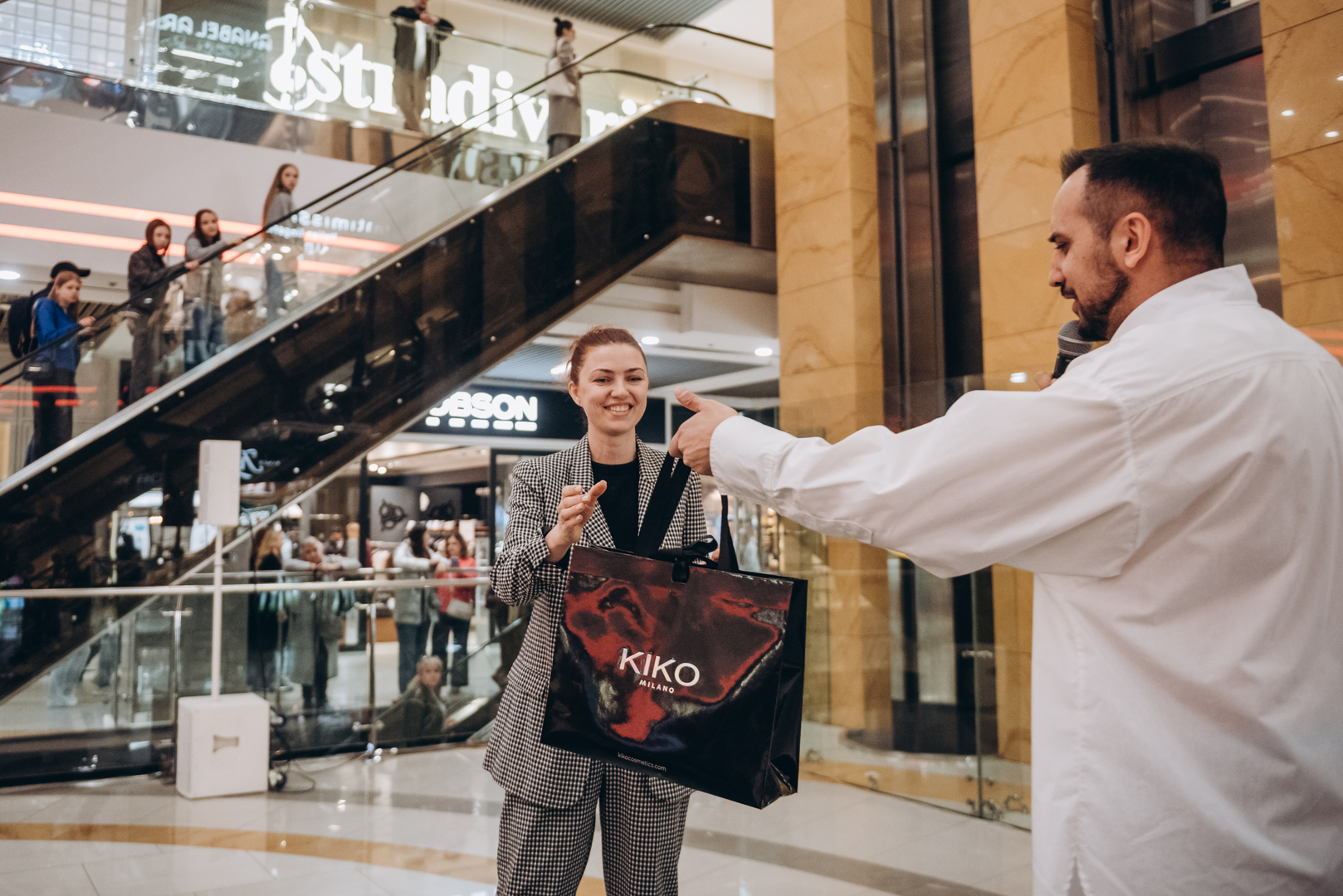 Подаруй мамі красу разом з ТРЦ Gulliver та KIKO Milano image-46