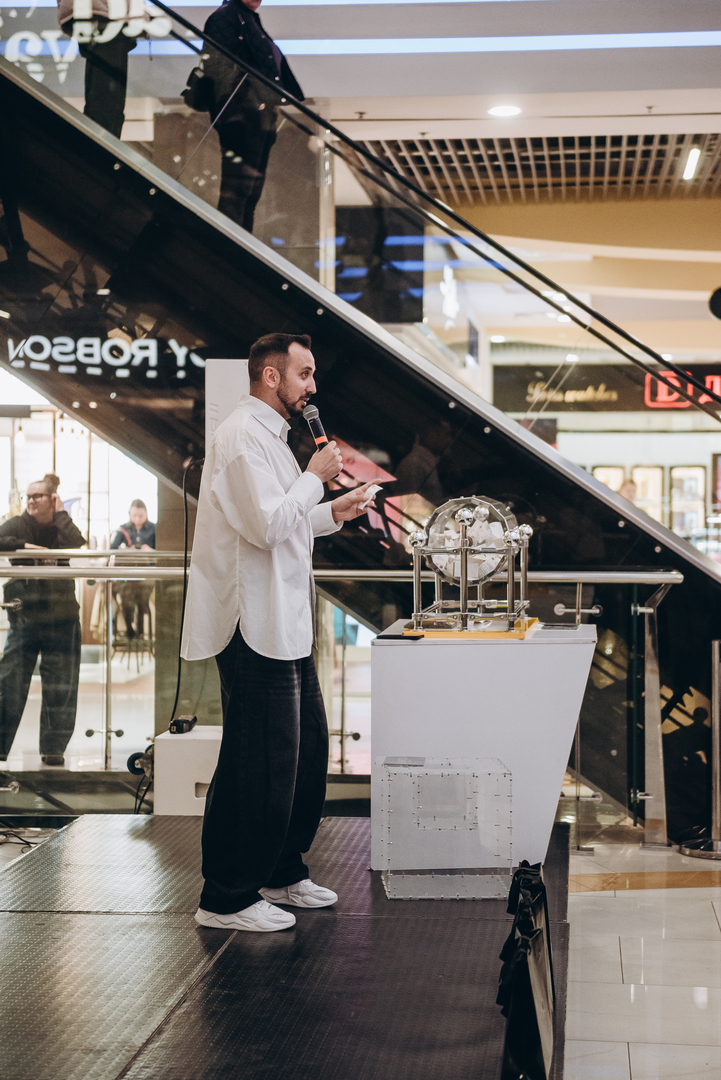 Подаруй мамі красу разом з ТРЦ Gulliver та KIKO Milano image-49