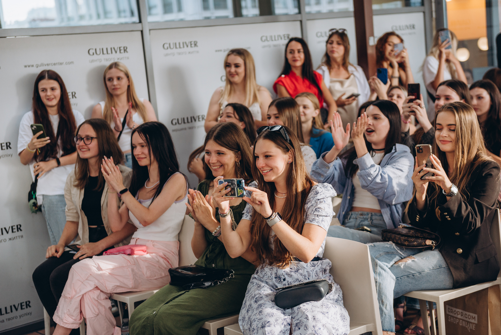 Тераса Talk Розмови про дівоче image-8