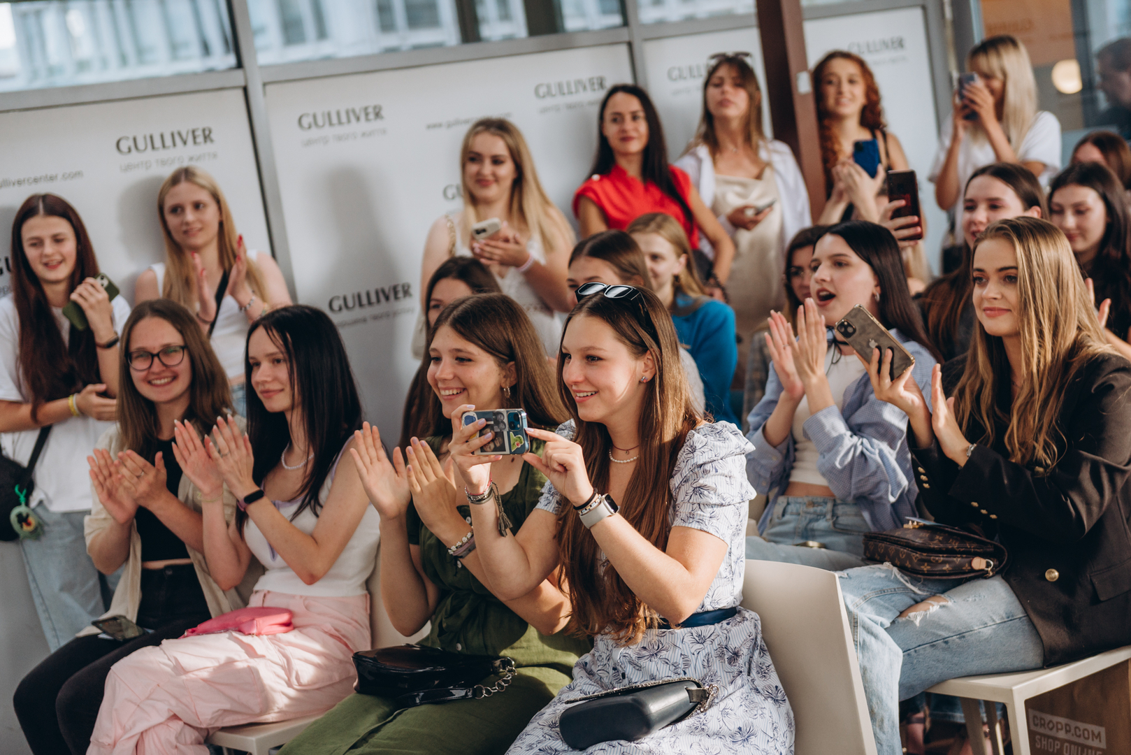 Тераса Talk Розмови про дівоче image-9