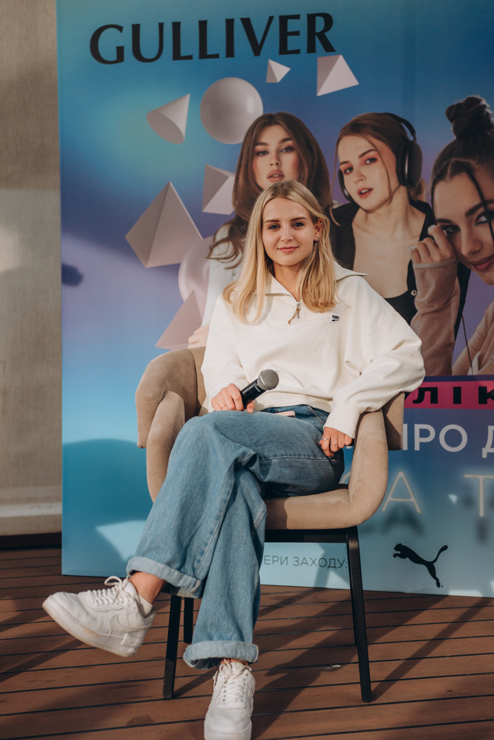 Тераса Talk Розмови про дівоче image-14