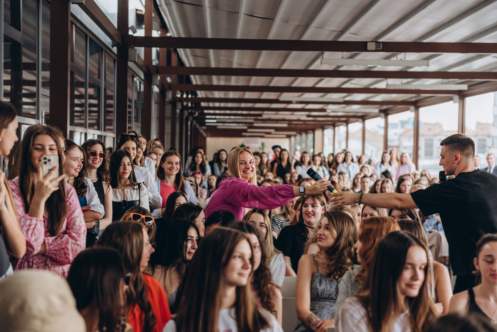 Тераса Talk Розмови про дівоче image-33