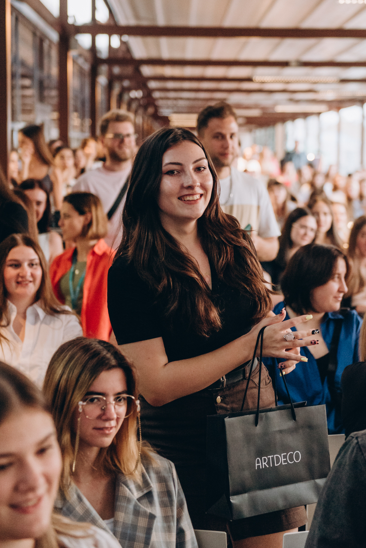 Тераса Talk Розмови про дівоче image-89