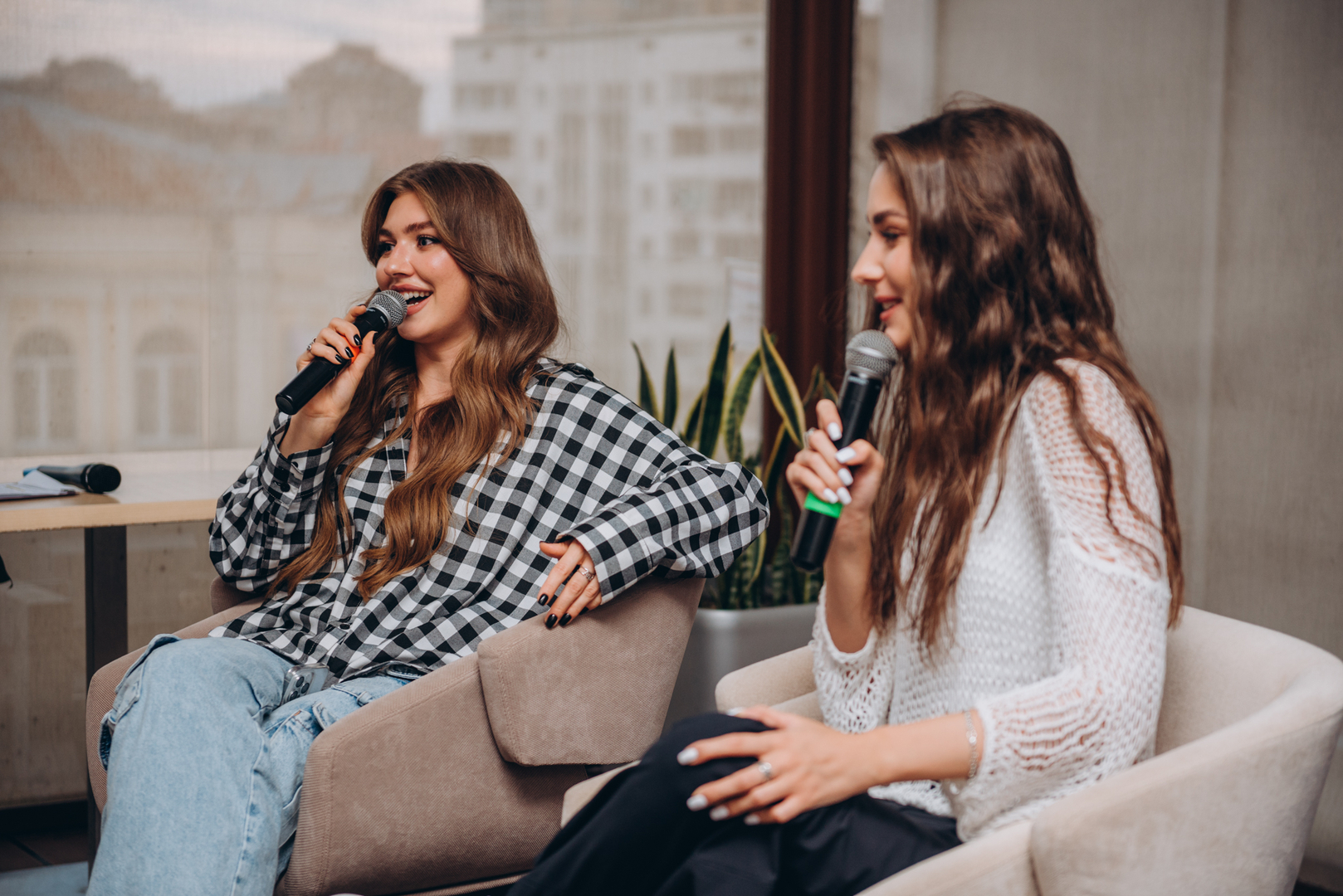 Тераса Talk Розмови про дівоче image-98