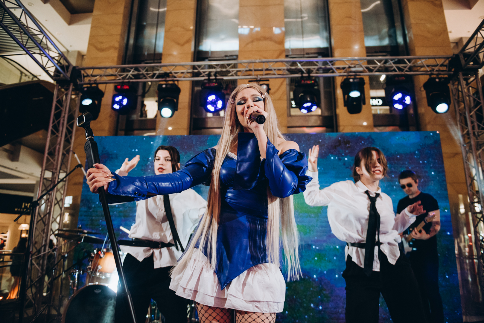 Диван-тур в ТРЦ Gulliver image-73