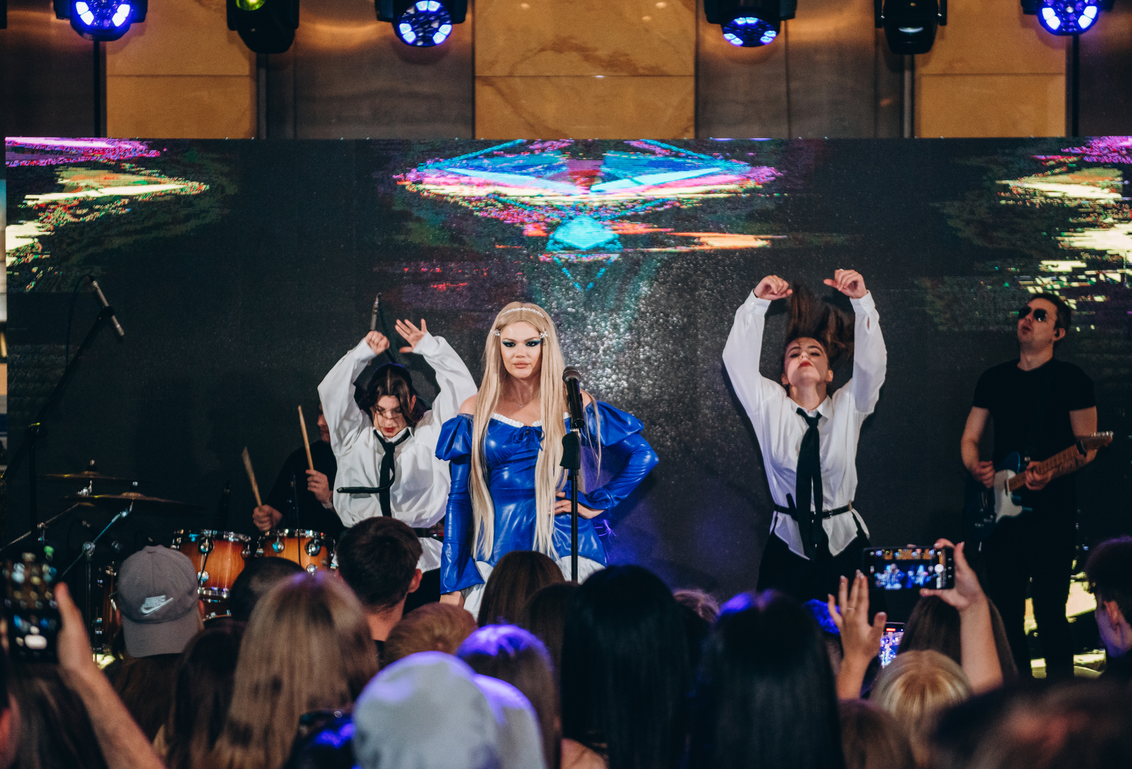 Диван-тур в ТРЦ Gulliver image-100