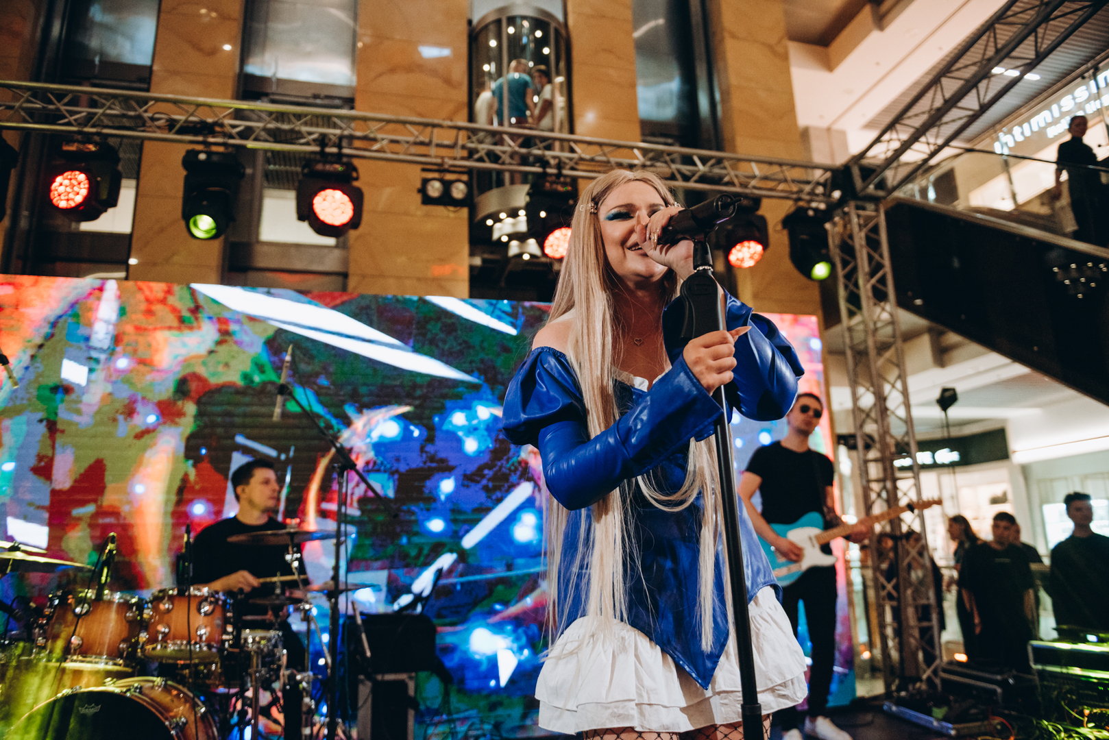 Диван-тур в ТРЦ Gulliver image-135